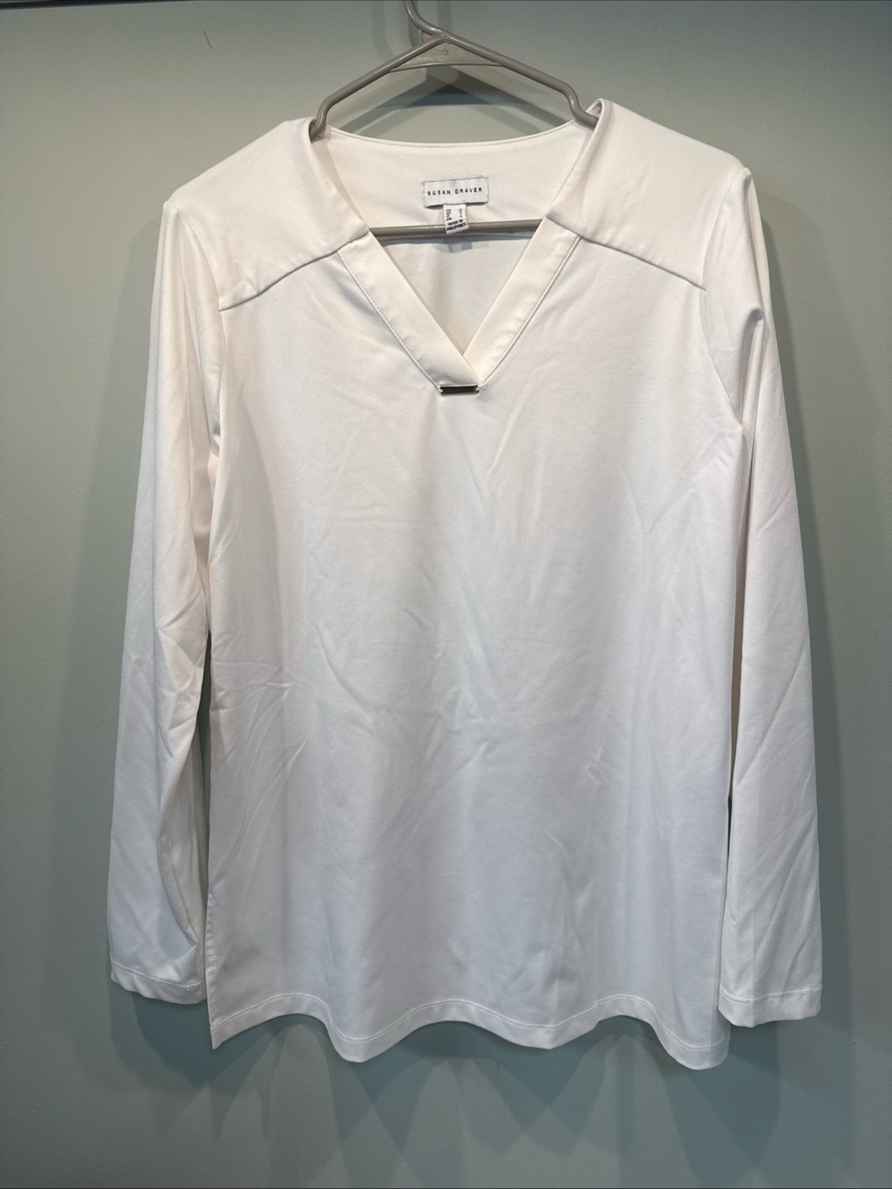 Susan Graver Butterknit V Neck Shirt Sz m White Long Sleeve A390426 Women White